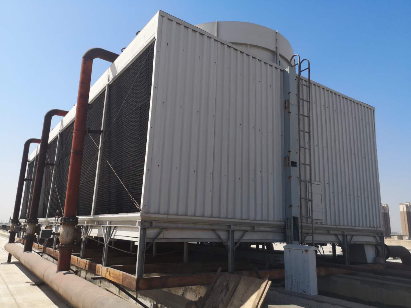 方型橫流式冷卻塔